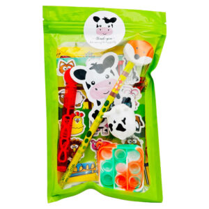 Farm Animals Pre Filled Party Packs contain high quality items, children will discover bubbles, fidget keyring, pull back animal toys and much more, contents may vary slightly.