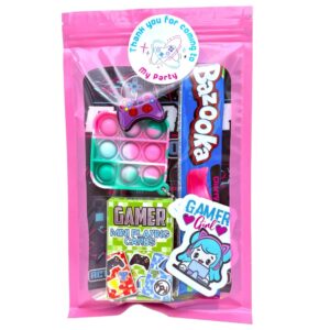 Inside, your Girls Gamer Pre Filled Party Packs you will discover a treasure trove of exciting gaming goodies. From mini fidget keyrings, playing cards, activity books and much more.