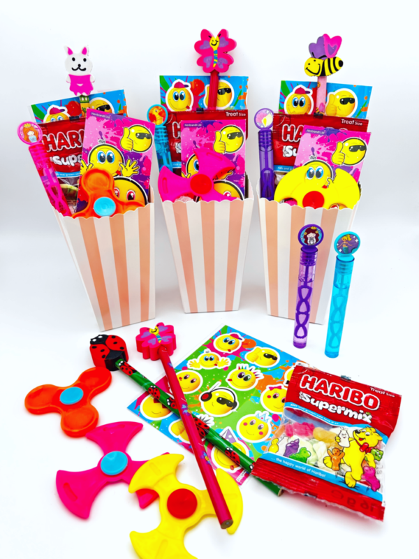 Girls Pre Filled Party Treat Box comes with a delightful assortment of sticker, notebooks, bubbles and much more.