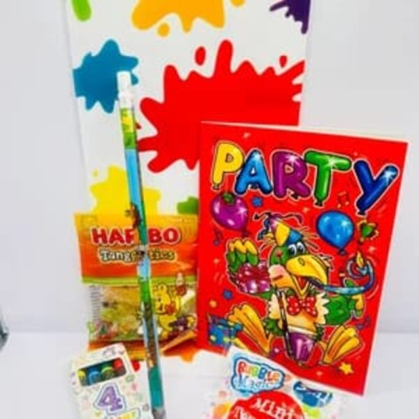 These Rainbow Splash Pre Filled Party bags come pre-filled with a delightful assortment bubbles, stickers, activity books,vegan candy and much more.