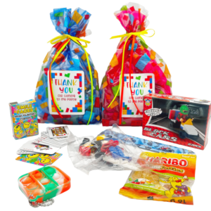 Unisex Brick Building Pre Filled Party Bags contain high quality items, children will discover an exciting array of building blocks, puzzle-themed toys, and delightful sweets, contents may vary slightly.